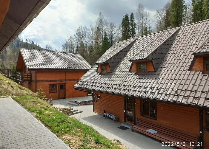 Lodge сімейний затишок Oryavchyk