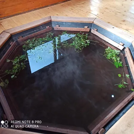 сімейний затишок 山林小屋