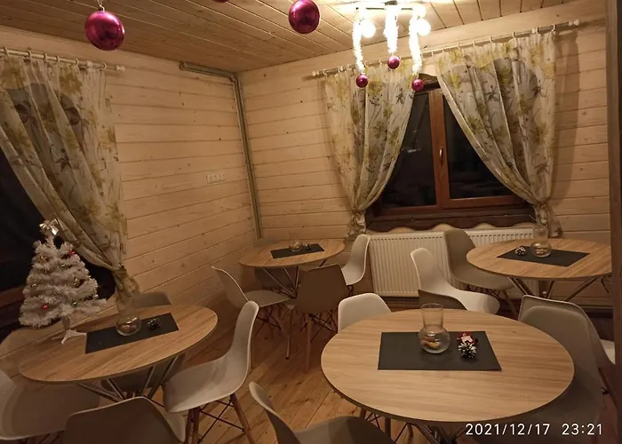 сімейний затишок 山林小屋 *