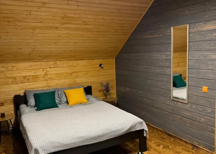 山林小屋 сімейний затишок